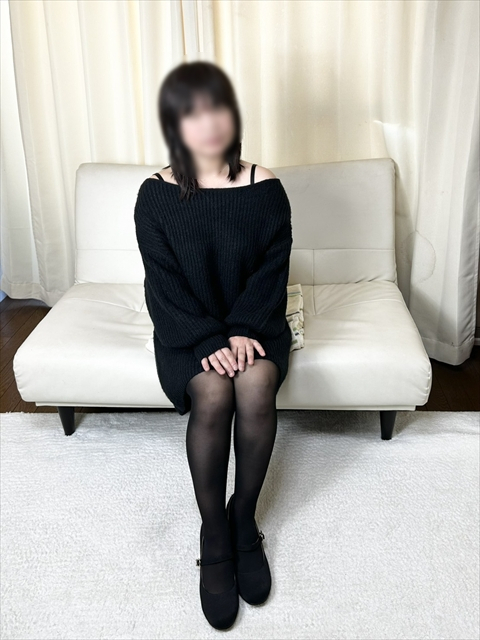 超絶~おすすめ!体入割3000円!★小柄で可愛い美白奥様『ちひろさん(40)』★